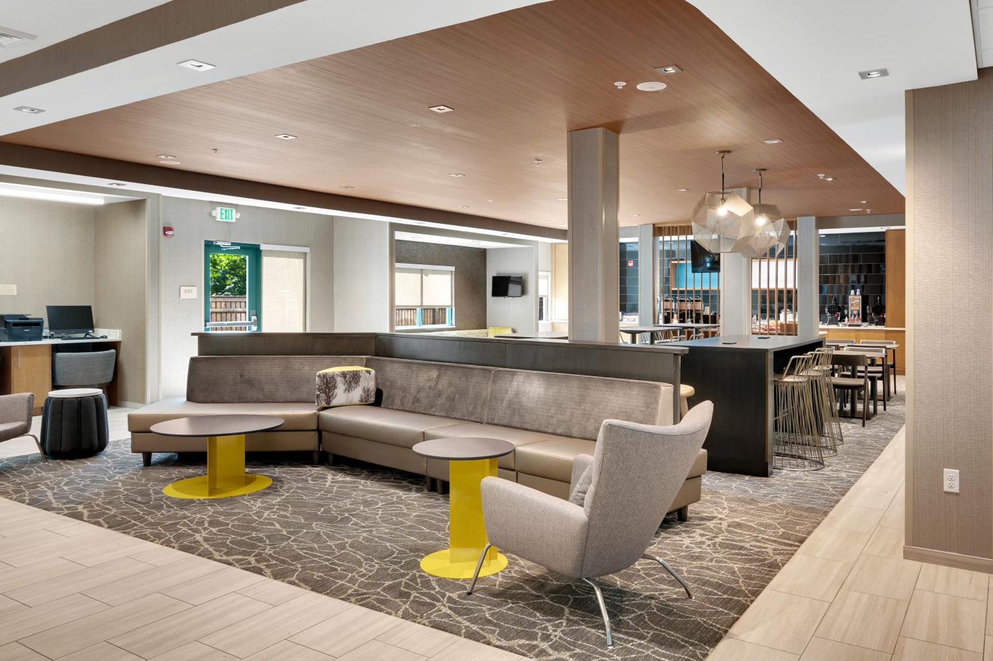Springhill Suites By Marriott Freeport Brunswick Экстерьер фото