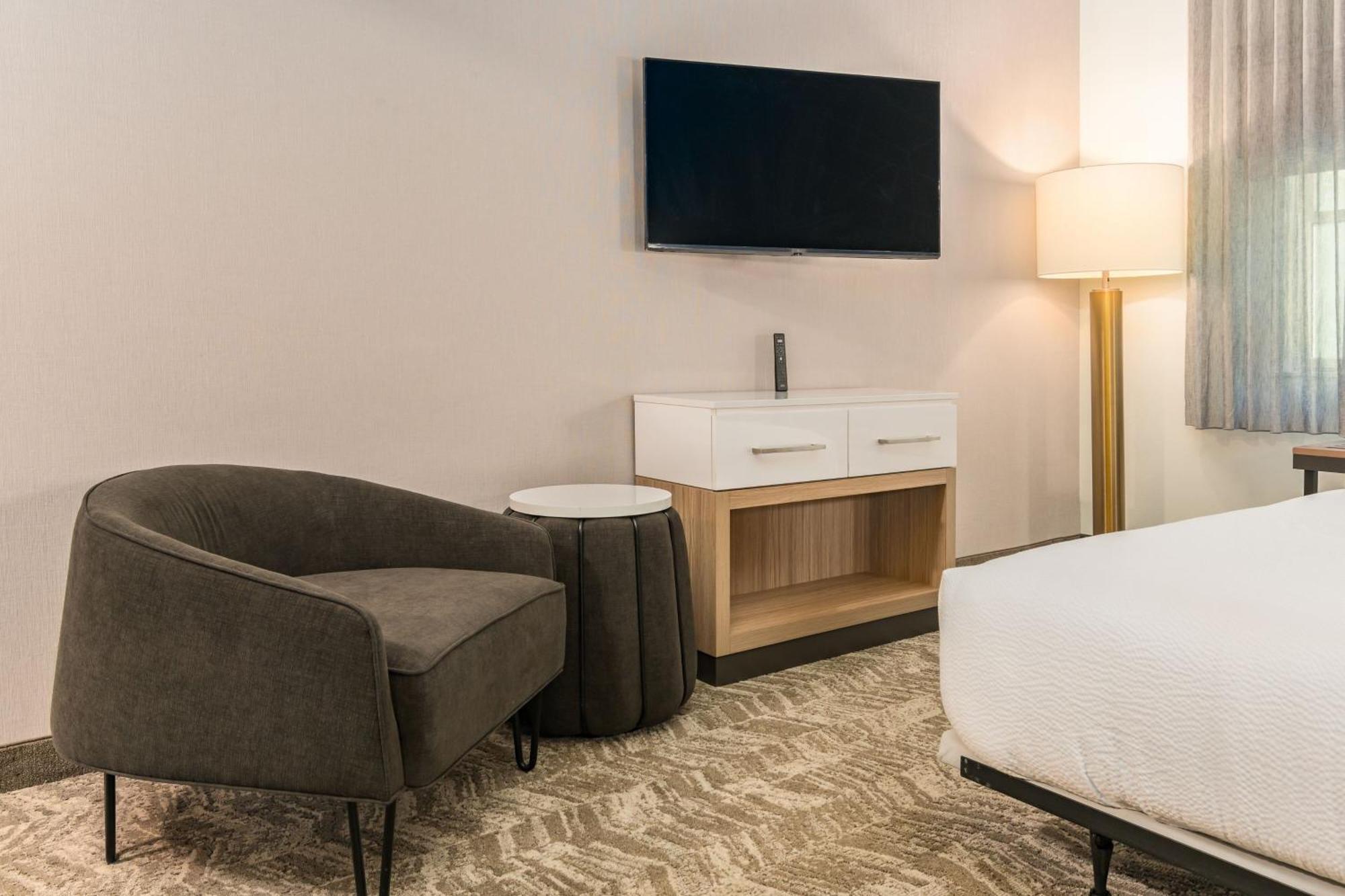 Springhill Suites By Marriott Freeport Brunswick Экстерьер фото